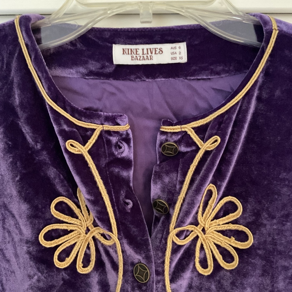 Nine Lives Bazaar Velvet Jacket Hendrix Purple XS - Picture 4 of 5